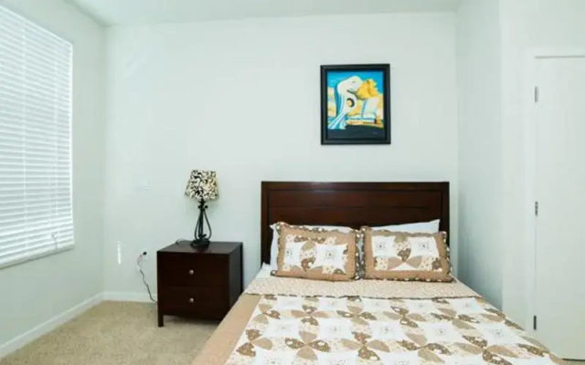 photo 3 of City of Angels Apartment