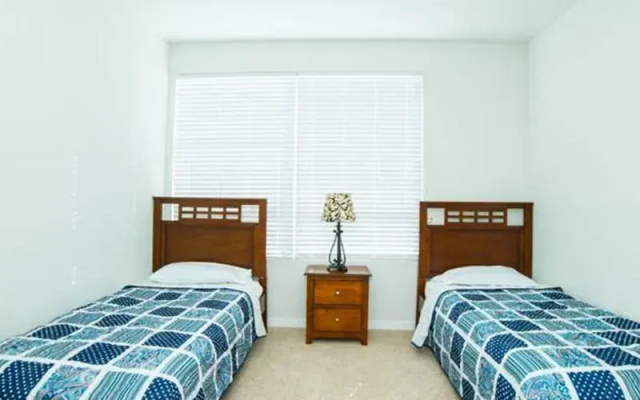 photo 5 of City of Angels Apartment
