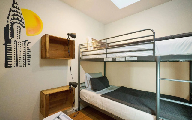 photo 5 of Chelsea rooms
