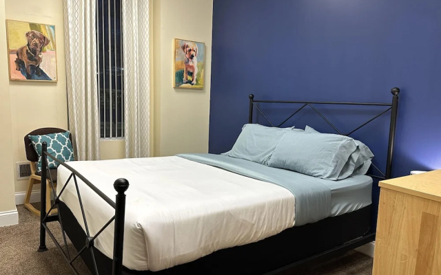 photo 5 of City Sights 2 Queen Beds Downtown Apt