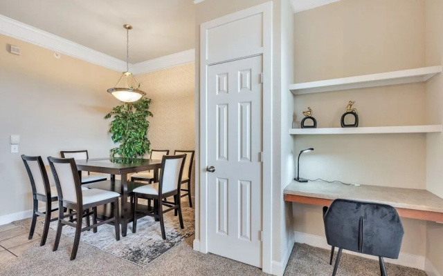 photo 4 of City View & Poolview Apartment With Full Kitchen 2 Bedroom Apts by Redawning