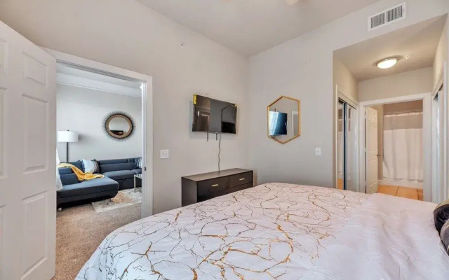 photo 5 of City View & Poolview Apartment With Full Kitchen 2 Bedroom Apts by Redawning