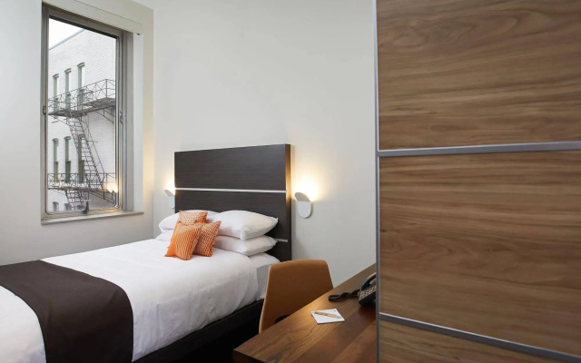 photo 4 of CityFlatsHotel - Grand Rapids, an Ascend Collection Hotel
