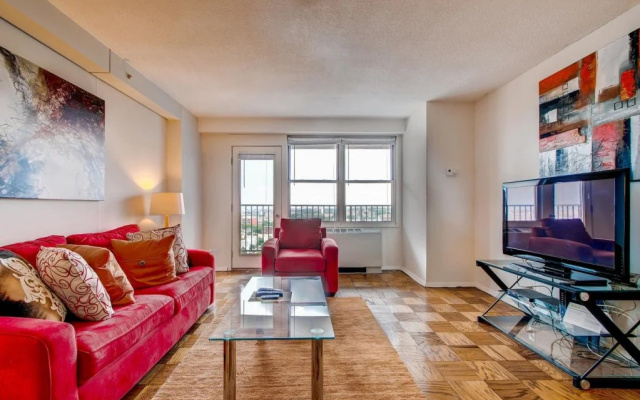 photo 5 of CityView at Longwood Apartments