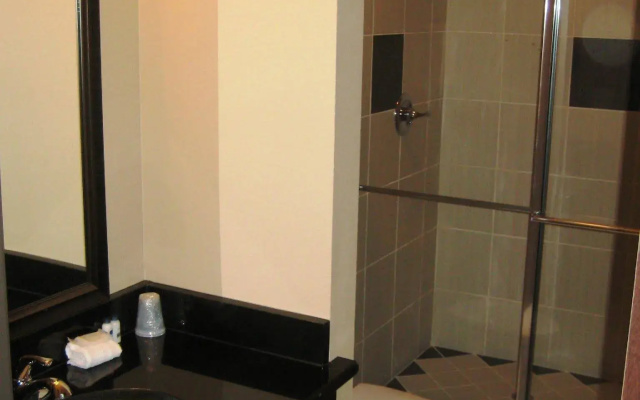 photo 4 of Cityview Inn & Suites Downtown RiverCenter Area
