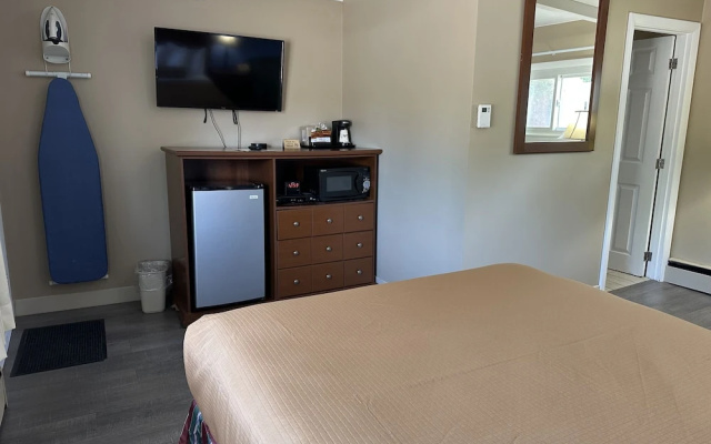 photo 4 of Claremont Motor Lodge