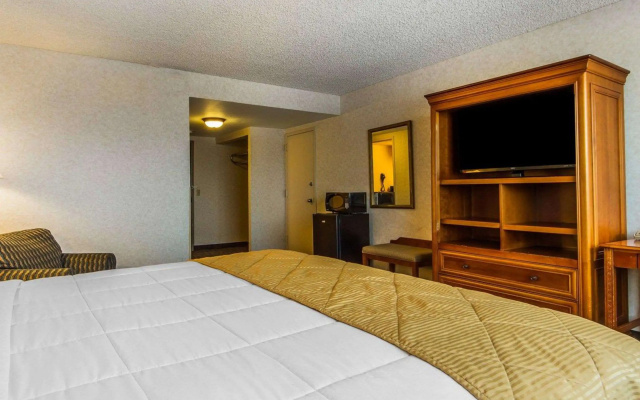 photo 3 of Clarion Hotel Concord/Walnut Creek