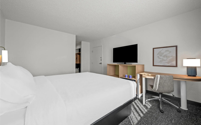 photo 5 of Spark by Hilton Cleveland Beachwood