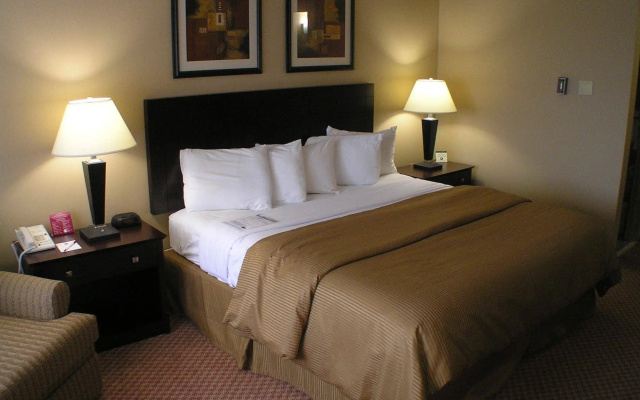 photo 2 of Clarion Hotel Conference Center