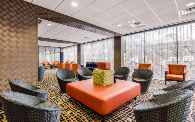photo 2 of Holiday Inn Nashville Downtown - Stadium by IHG