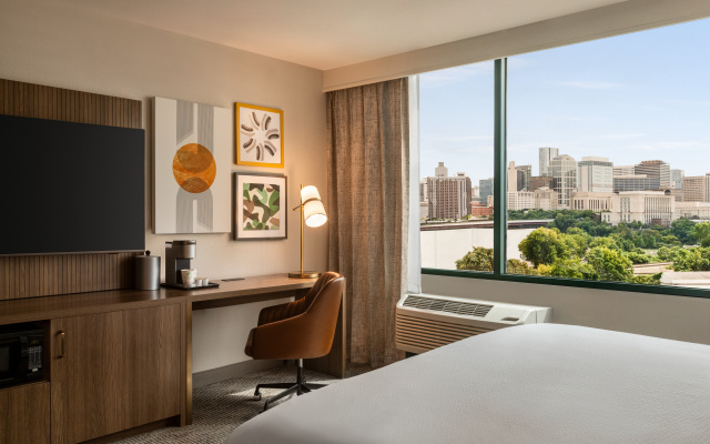 photo 5 of Holiday Inn Nashville Downtown - Stadium by IHG