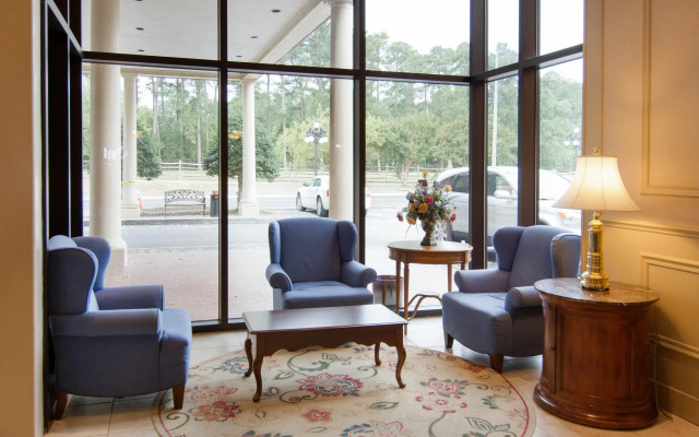 photo 2 of Best Western Williamsburg Historic District