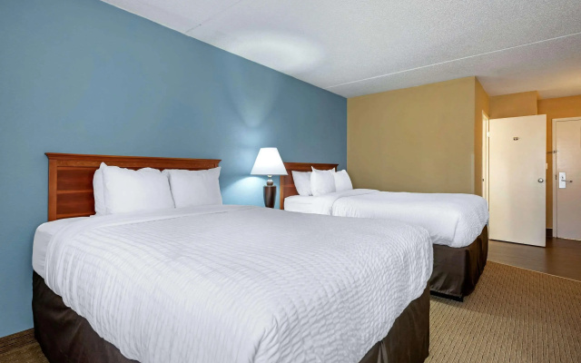 photo 5 of Clarion Hotel Conference Center Lexington North