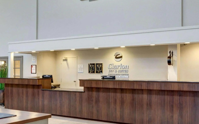 photo 2 of Clarion Inn and Suites Conference Center Covington