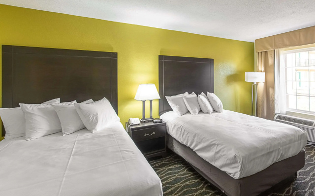 photo 3 of Clarion Inn Columbia Airport