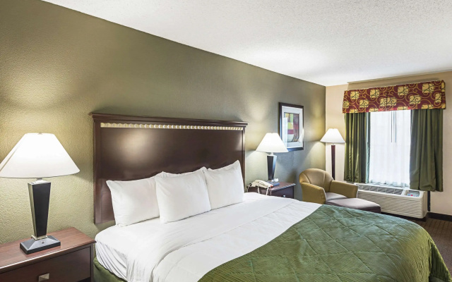 photo 5 of Quality Inn & Suites Greenville - Haywood Mall