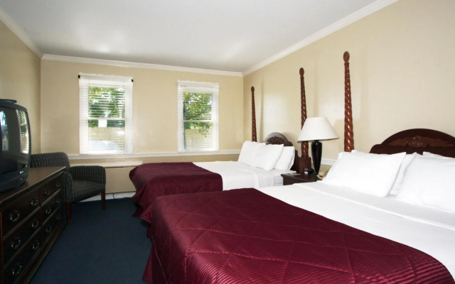 photo 4 of Clarion Inn Strasburg - Lancaster