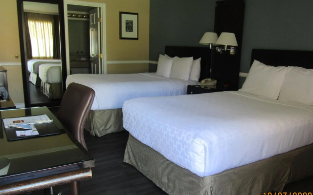 photo 5 of Clarion Inn Near China Lake Naval Station