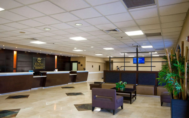photo 2 of Clarion Inn & Suites Miami International Airport