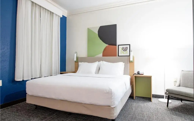 photo 2 of Spark by Hilton Lafayette South