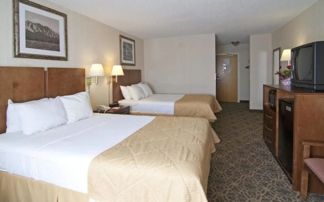 photo 2 of Clarion Inn Rochester