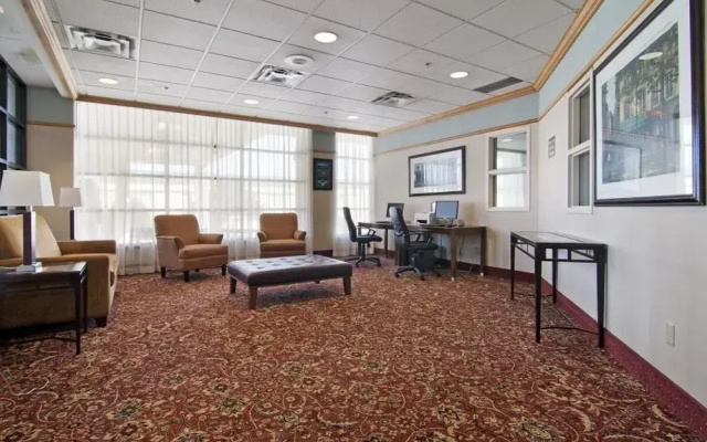 photo 4 of Clarion Inn Rochester
