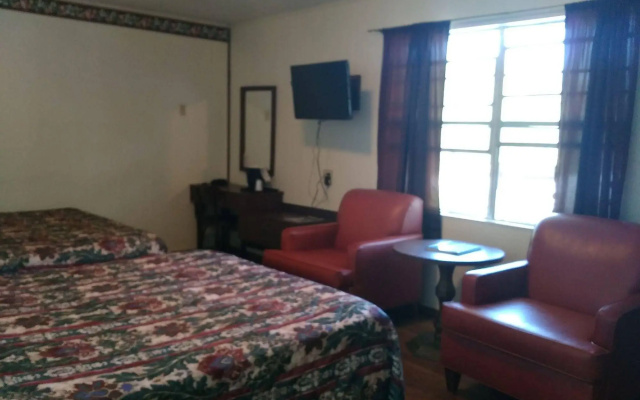 photo 2 of Clarketon Motel