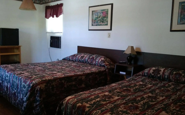 photo 4 of Clarketon Motel