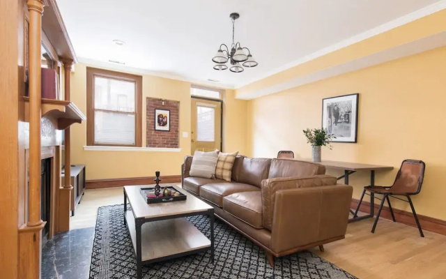 photo 3 of Classic 2BR in Back Bay by Sonder
