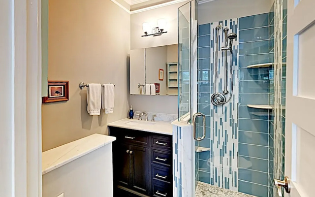 photo 3 of Classic Charmer W/ Luxe Interior - Amazing Locale! 2 Bedroom Home