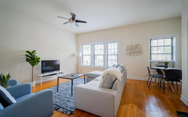photo 3 of Classy 3BR 2BA Logan Square Apt with Free Parking