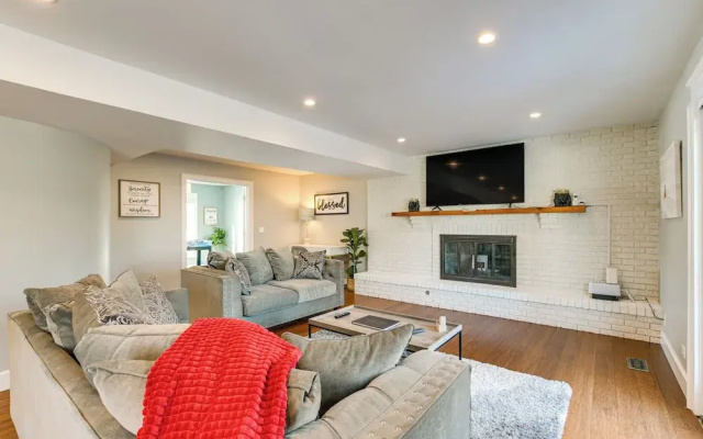 photo 5 of Bike & Kayak: Lakefront Prospect Heights Home
