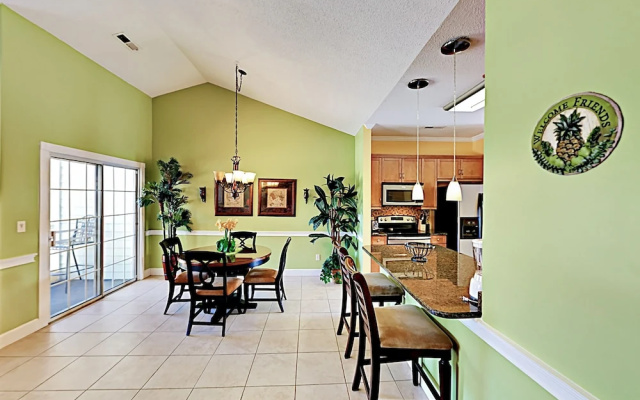photo 2 of Classy Unit #302 - 1 Br Condo