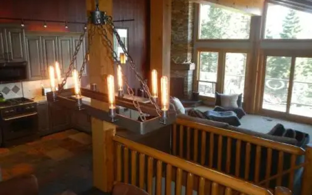 photo 3 of Clearview #2 - 3 Br Home