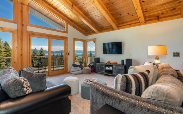 photo 2 of Clearview by Tahoe Mountain Properties