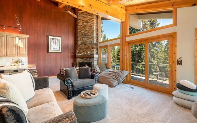 photo 5 of Clearview by Tahoe Mountain Properties