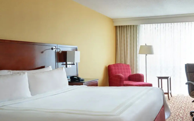 photo 5 of Cleveland Airport Marriott