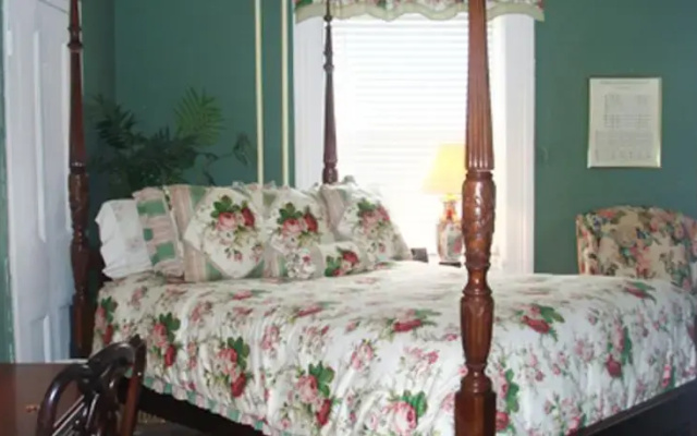 photo 4 of Clinton Street Bed & Breakfast