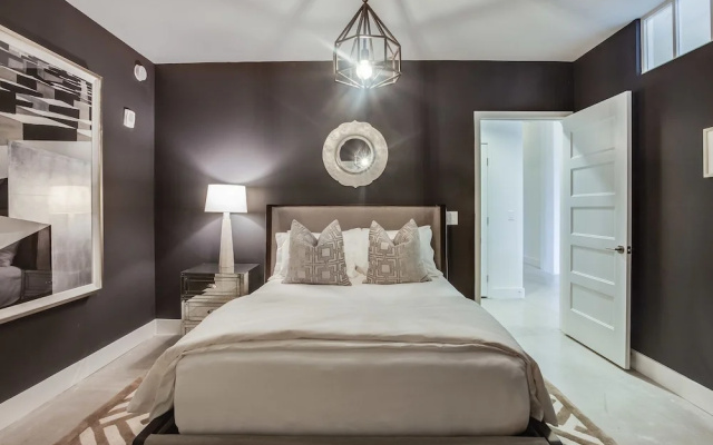 photo 3 of Clock Loft