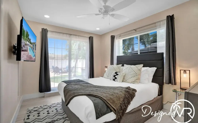 photo 4 of Close to Beach 4Br with Heated Pool