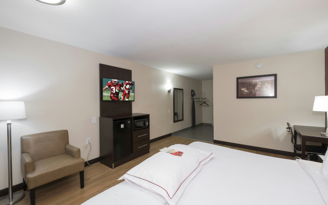 photo 5 of Cloud 9 Hotel