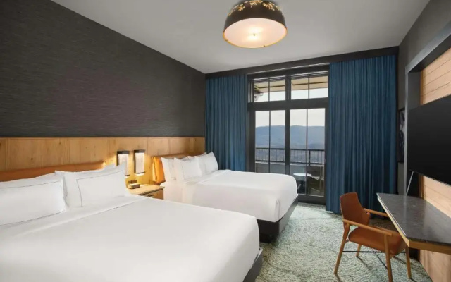 photo 3 of Cloudland At McLemore Resort Lookout Mountain, Curio by Hilton