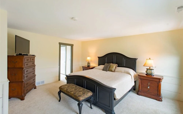 photo 4 of Clouse Lane Bed & Breakfast