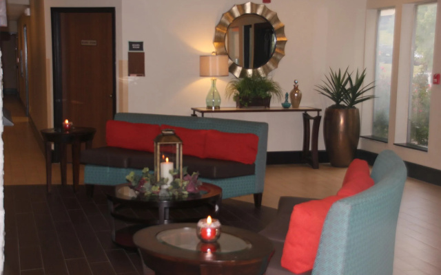 photo 2 of Club - Hotel Nashville Inn & Suites