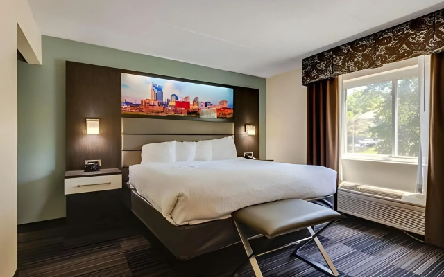 photo 3 of Club - Hotel Nashville Inn & Suites