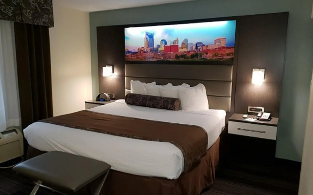 photo 4 of Club - Hotel Nashville Inn & Suites