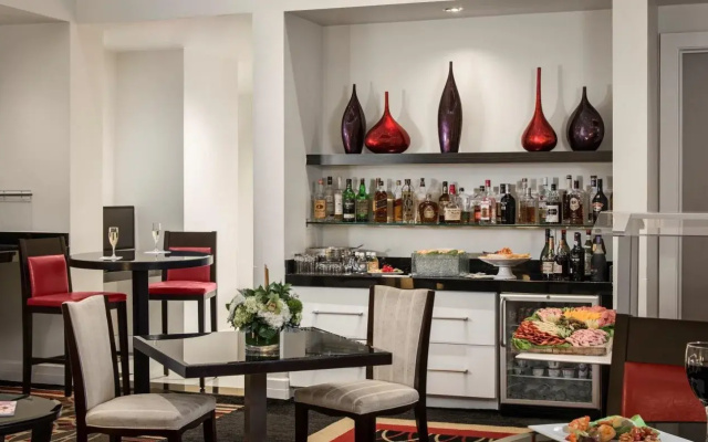 photo 5 of Club Level Suites At Inn On The Fifth