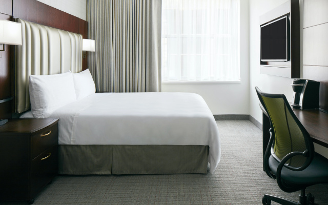 photo 3 of Club Quarters Hotel Faneuil Hall, Boston