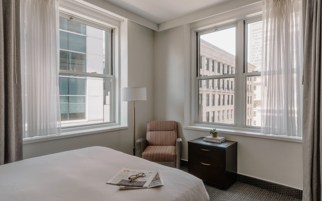 photo 4 of Club Quarters Hotel Faneuil Hall, Boston