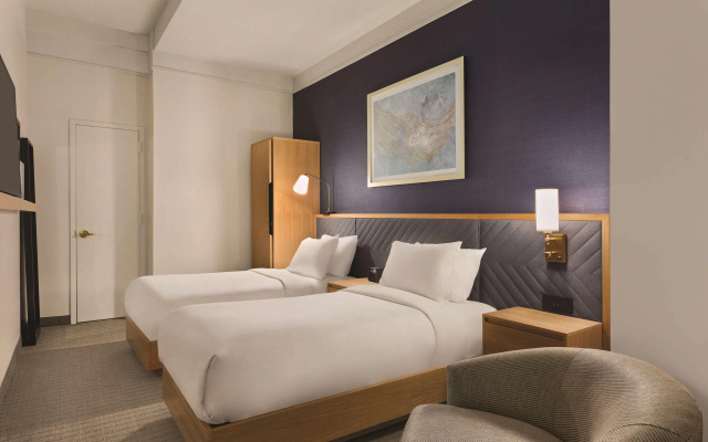 photo 4 of Radisson Hotel New York Wall Street